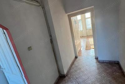 Apartament cu 5 camere semidecomandat în Bălcescu - 12