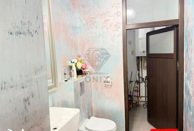 Spațiu comercial, de 153 mp, în Central - 4