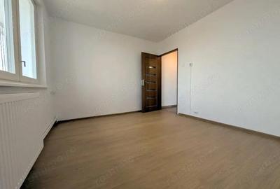 Orizont - STRADAL, Apart 2 cam decomandat, renovat, balcon lung - 11