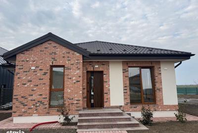 Casă cu 4 camere în Ostratu - 2