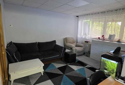 Apartament cu 3 camere semidecomandat în Exterior Vest - 2
