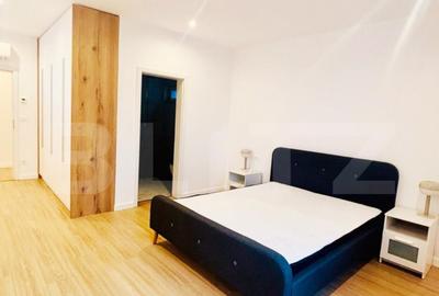 Casă cu 4 camere cu Canalizare în Girocului