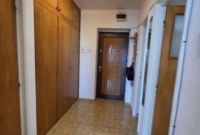UNIRII BULEVARD STRADAL,BL MIXT 1992, decomandata,geam la baie,balcon.MERITA! - 6