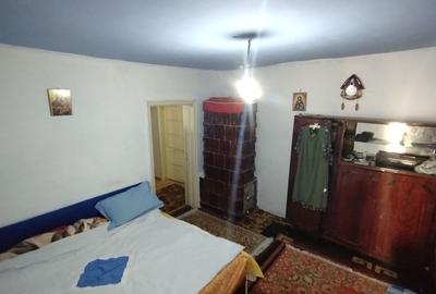 Casă individuală cu 7 camere cu Canalizare în Central - 12