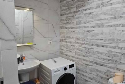 Apartament cu 3 camere decomandat în Dobroești