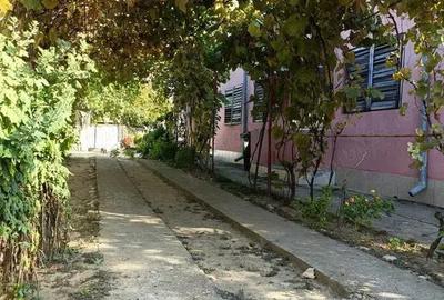 Casă cu 4 camere în Osica de Sus - 4