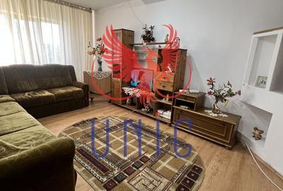 Apartament cu 3 camere decomandat, mobilat în Lăpuș Argeș - 1