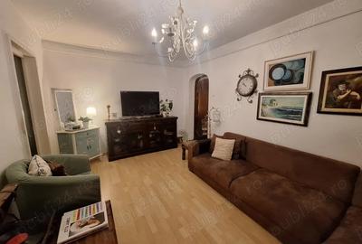 Apartament cu 4 camere semidecomandat în Tomis Nord - 9