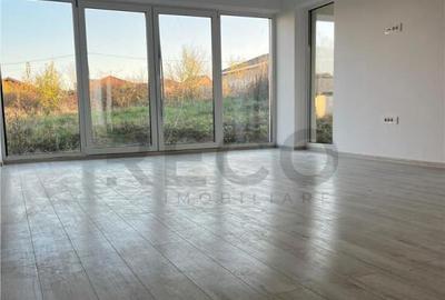 Casă cu 4 camere cu Teren 600 Mp în Paleu