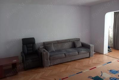 Apartament cu 3 camere decomandat în Girocului - 2