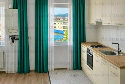 Apartament cu 2 camere decomandat în Tractorul