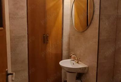 Apartament cu 3 camere decomandat în Ultracentral