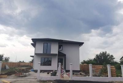 Casă cu 4 camere în Valea Ursului - 2