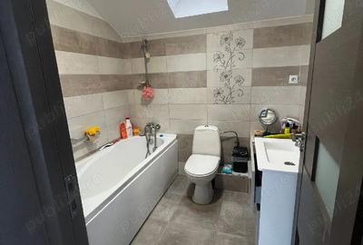 Casă cu Teren 320 Mp în Central - 2