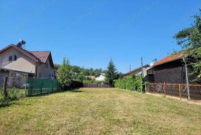 Teren de 1845 mp, în Central - 3