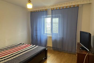 3 cam, 74 mp. decomandat, fara imbunatatiri, et.4, acoperis, Cuza Voda - 3