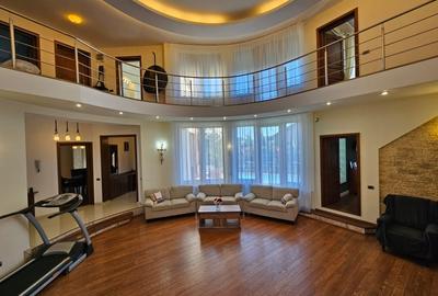 Casa cu piscina - Chiajna (6 dormitoare - 6 bai - 2 livinguri) - 1