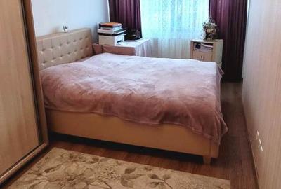 Apartament cu 3 camere decomandat, mobilat în Galata - 2
