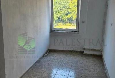 2 camere Centrul Civic,etajul 2, 106000 Euro
