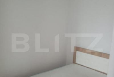 Vanzare Apartament 3 Camere Micro 6 | Decomandat, Utilat, Z - 4