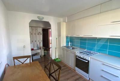 Apartament cu 3 camere decomandat, mobilat în Independenței - 2