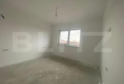 Casă cu 4 camere cu Teren 400 Mp în Moșnița Veche