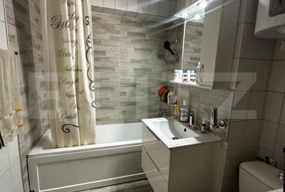 Apartament cu 4 camere decomandat, mobilat în Calea București - 9