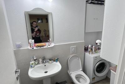 Apartament cu 3 camere decomandat în Central - 2