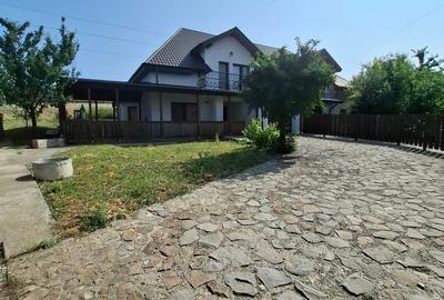 Casă tip duplex de vânzare – Zona Bucium, la doar 1 km de Plopii Fără Soț! - 10