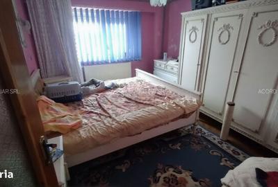 Apartament cu 4 camere decomandat în Tomis III - 2