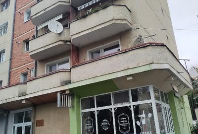 Apartament cu 2 camere decomandat în Central - 4