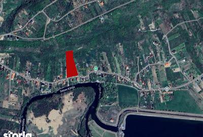 Teren de 3900 mp, în Podgoria