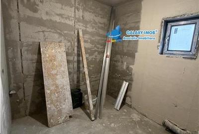 Casă cu 5 camere cu Teren 500 Mp în Central - 15