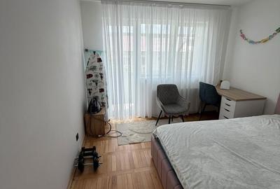 Apartament cu 3 camere decomandat în Central - 9