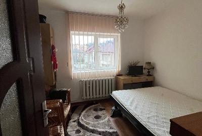 Apartament cu 4 camere decomandat, mobilat în Central - 7