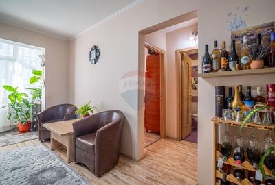 Apartament luminos, 2 camere,  renovat, Parter - Breaza - 12
