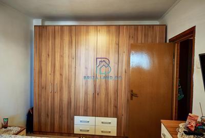 Doamna Ghica, bloc 2002, etaj 3/4, decomandat, doua bai - 19