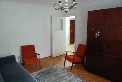 Garsonieră decomandată în Viziru 1 - 2