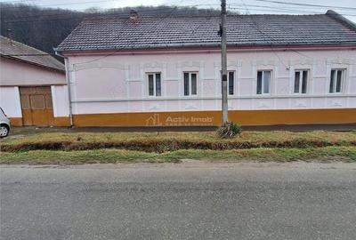 Casă cu 4 camere cu Teren 1000 Mp în Est - 9