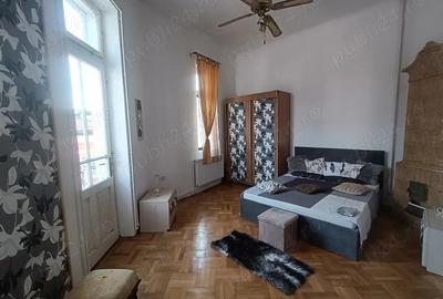 Vand apartament 3 camere,etaj 1,parcare gratis,in zona linistita,cu curte - 2