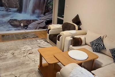 Proprietar, inchiriez apartament 2 camere mobilat ?i utilat, etaj 1, confort 1, pe Calea Calara?ilor - 1