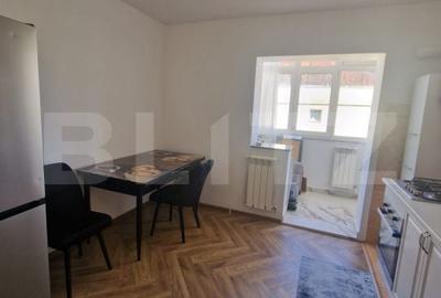 Apartament cu 2 camere decomandat în George Enescu - 4