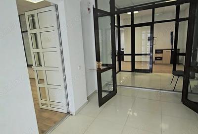 Spațiu comercial, de 180 mp, în Sud - 12