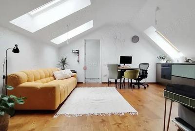 Garsonieră decomandată în Central - 13