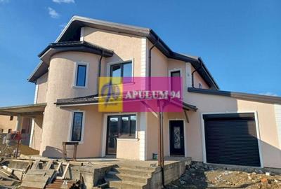 Săbăreni, vilă 5 camere, cu 217 mp utili, în apropierea pădurii - 1