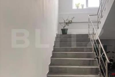Apartament cu 3 camere decomandat în Viforâta - 11