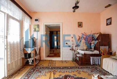 Casă cu 5 camere cu Teren 3365 Mp în Conțești - 7