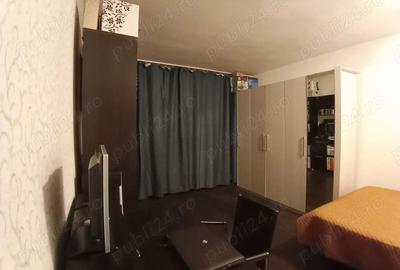 Apartament cu 3 camere decomandat, mobilat în Berceni - 9