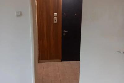 Apartament 2 camere semi- decomandat zona Nord - 1