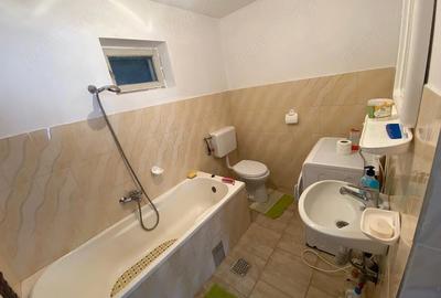 Casă cu Teren 3300 Mp în Central - 7